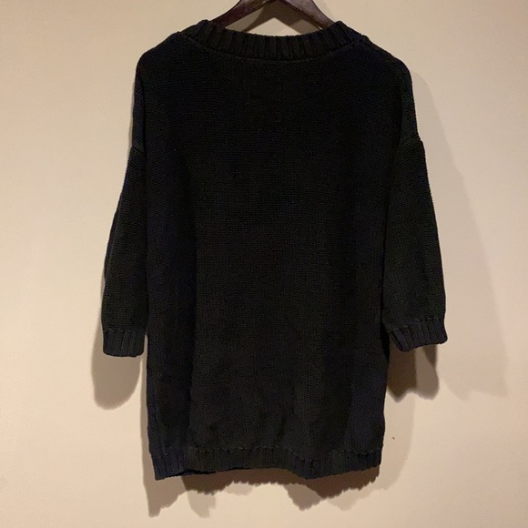 Over-Sized Black Sweater - Picture 2 of 4